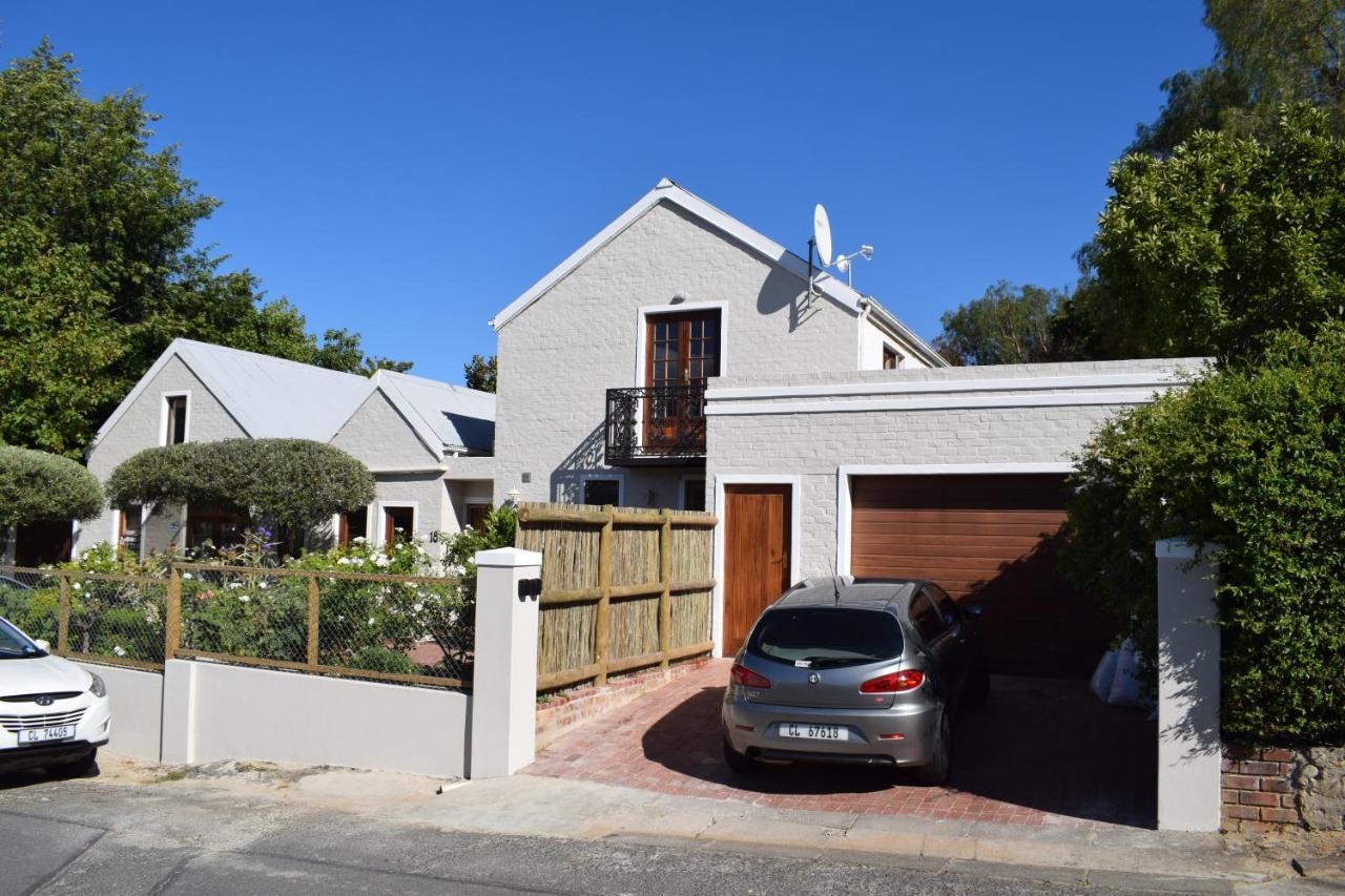 Protea Studio Franschhoek Central Esterno foto